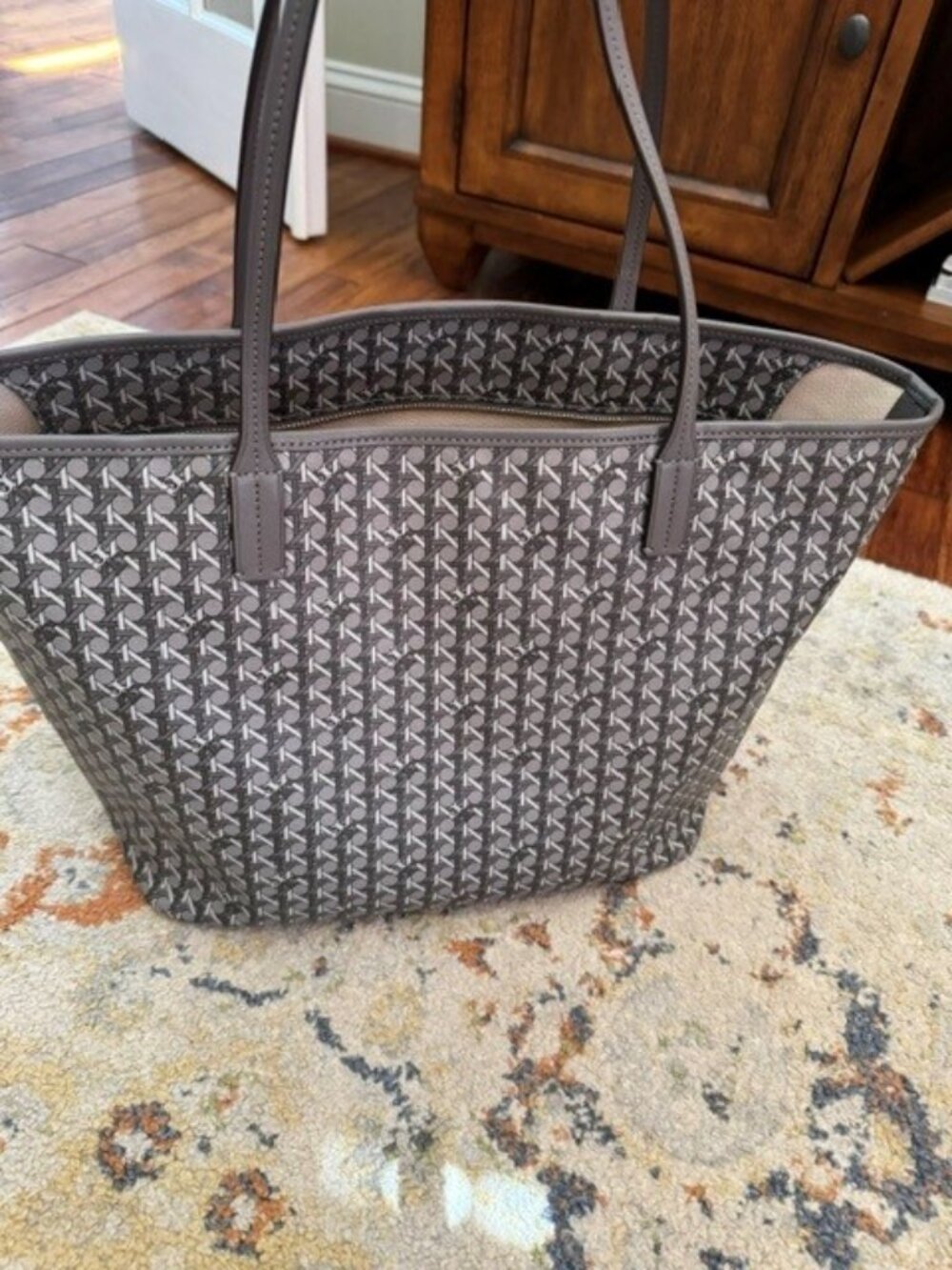 Tory Burch Zinc Coated Canvas Ever-Ready Tote Bag  W/O tags - Picture 3 of 6